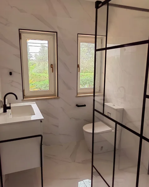 Bathroom remodel in Lagos, Algarve